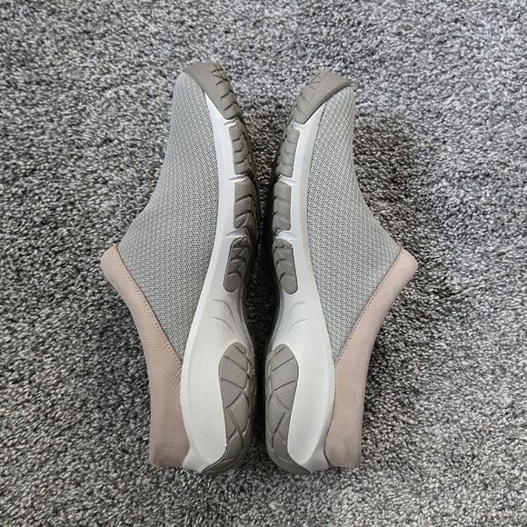 Merrell Women's Encore Breeze 4 NWB size 9 - Picture 2 of 11